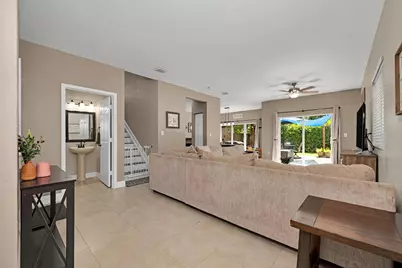 381 NE 35th Terrace, Homestead, FL 33033 - Photo 5