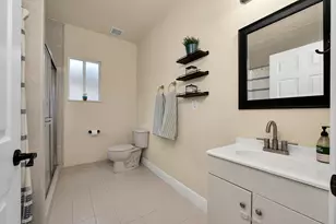 381 NE 35th Ter, Homestead, FL 33033 - Photo 21