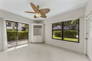 2730 W Polo Island Dr, Wellington, FL 33414 - Photo 23