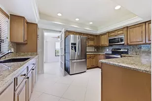 2730 W Polo Island Dr, Wellington, FL 33414 - Photo 9