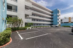 8 Briny Ave, Pompano Beach, FL 33062 - Photo 21