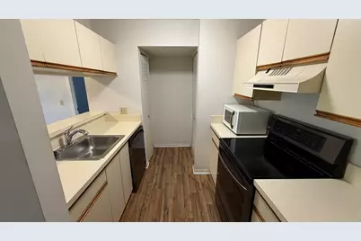 6551 SE Federal Highway #202, Stuart, FL 34997 - Photo 15