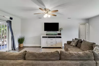 1625 40th Avenue, Vero Beach, FL 32960 - Photo 3