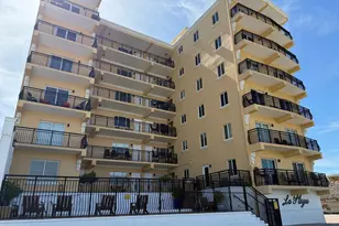 1815 N Surf Rd, Hollywood, FL 33019 - Photo 5
