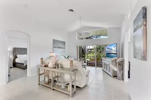 6887 Viale Elizabeth, Delray Beach, FL 33446 - Photo 9