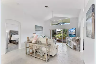 6887 Viale Elizabeth, Delray Beach, FL 33446 - Photo 9