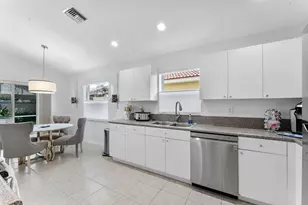 6887 Viale Elizabeth, Delray Beach, FL 33446 - Photo 15