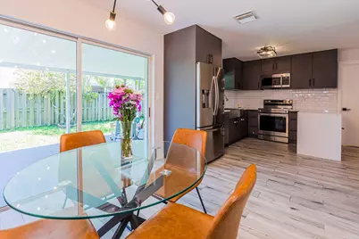 9058 NW 192nd Terrace, Miami Lakes, FL 33018 - Photo 3