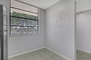 3650 Whitehall Dr, West Palm Beach, FL 33401 - Photo 15