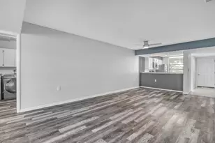 3650 Whitehall Dr, West Palm Beach, FL 33401 - Photo 9