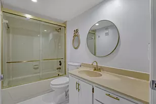 3650 Whitehall Dr, West Palm Beach, FL 33401 - Photo 25