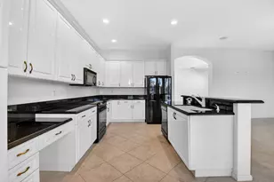 8198 Azure Coast Blvd, Lake Worth, FL 33467 - Photo 3