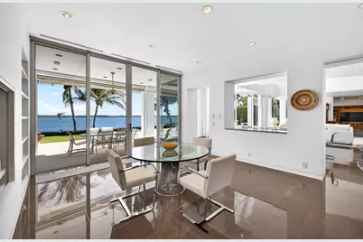 7034 SE Harbor Circle, Stuart, FL 34996 - Photo 21
