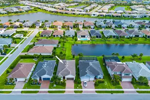 599 SE Villandry Way, Port Saint Lucie, FL 34984 - Photo 31