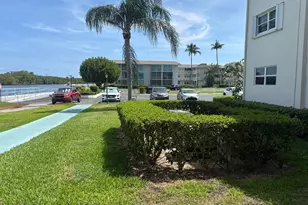 170 Horizons E, Boynton Beach, FL 33435 - Photo 3