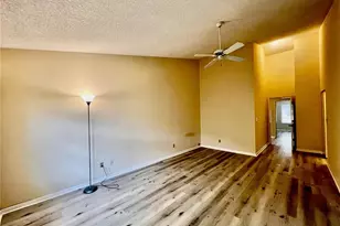21420 Tudor Dr, Boca Raton, FL 33486 - Photo 7
