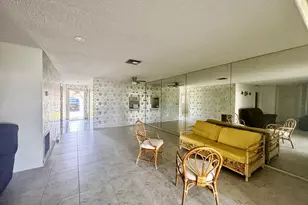5725 E Fernley Dr Dr E, West Palm Beach, FL 33415 - Photo 3