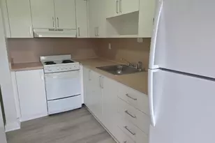 7624 Pembroke Rd, Miramar, FL 33023 - Photo 9