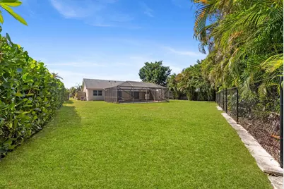 1699 Braeburn Place, Wellington, FL 33414 - Photo 29