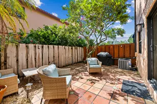 201 NE 16th Pl, Fort Lauderdale, FL 33305 - Photo 33