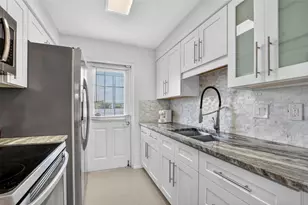322 N Federal Hwy, Deerfield Beach, FL 33441 - Photo 5