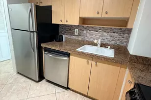 9195 Collins Ave, Surfside, FL 33154 - Photo 11