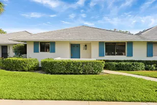 706 Club Dr, Palm Beach Gardens, FL 33418 - Photo 1