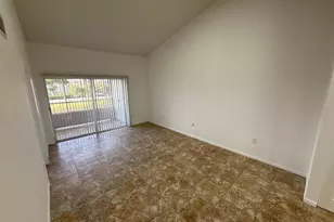 2851 N Oakland Forest Dr, Oakland Park, FL 33309 - Photo 3