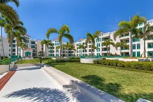 100 SE 5th Ave, Boca Raton, FL 33432 - Photo 43