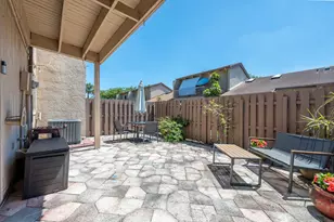 2132 SW 82nd Ave, Davie, FL 33324 - Photo 3
