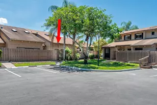 2132 SW 82nd Ave, Davie, FL 33324 - Photo 1