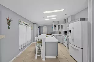 3800 Spatterdock Ln, Port Saint Lucie, FL 34952 - Photo 5