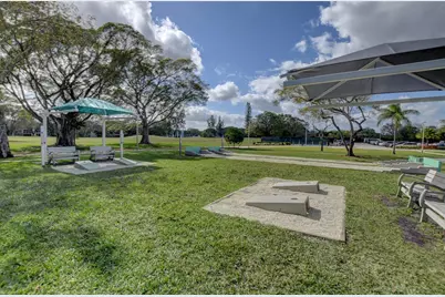 284 Grantham F, Deerfield Beach, FL 33442 - Photo 47