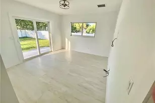 2635 NE 17th St, Pompano Beach, FL 33062 - Photo 9