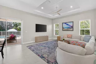 264 NW 45th St, Boca Raton, FL 33431 - Photo 15