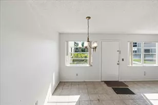 28 Lake Vista Trail, Port Saint Lucie, FL 34952 - Photo 9