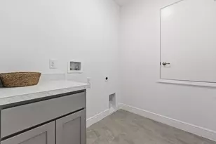 1070 SW Versailles Ave, Port Saint Lucie, FL 34953 - Photo 25