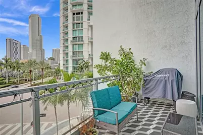 90 SW 3rd Street #Th300b, Miami, FL 33130 - Photo 17