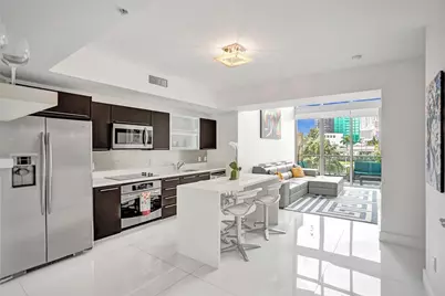 90 SW 3rd Street #Th300b, Miami, FL 33130 - Photo 3