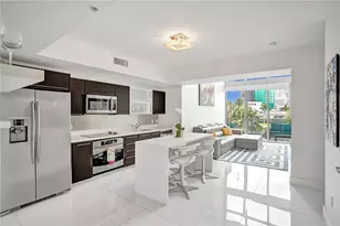 90 SW 3rd St, Miami, FL 33130 - Photo 11