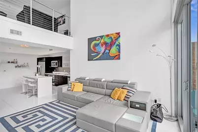 90 SW 3rd Street #Th300b, Miami, FL 33130 - Photo 5