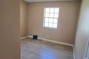 815 Silver Beach Rd, Lake Park, FL 33403 - Photo 7