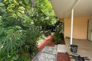 1631 NE 157th Ter, North Miami Beach, FL 33162 - Photo 37