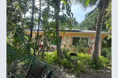 1631 NE 157th Terrace, North Miami Beach, FL 33162 - Photo 7