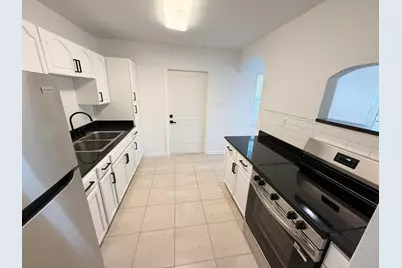 912 SE Tarpon Avenue, Stuart, FL 34994 - Photo 7