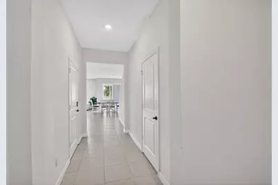 6933 N Harbours Edge Avenue, Lake Worth, FL 33467 - Photo 5
