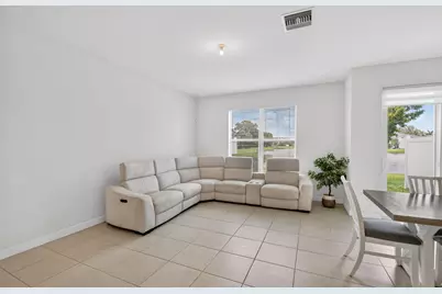 6933 N Harbours Edge Avenue, Lake Worth, FL 33467 - Photo 19