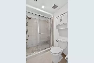 6933 N Harbours Edge Avenue, Lake Worth, FL 33467 - Photo 27