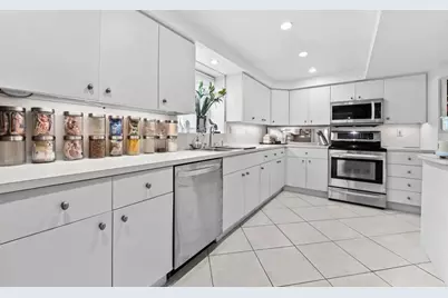 3430 Galt Ocean Drive #911, Fort Lauderdale, FL 33308 - Photo 7