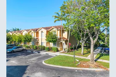 5910 Riverside Avenue, Tamarac, FL 33321 - Photo 5